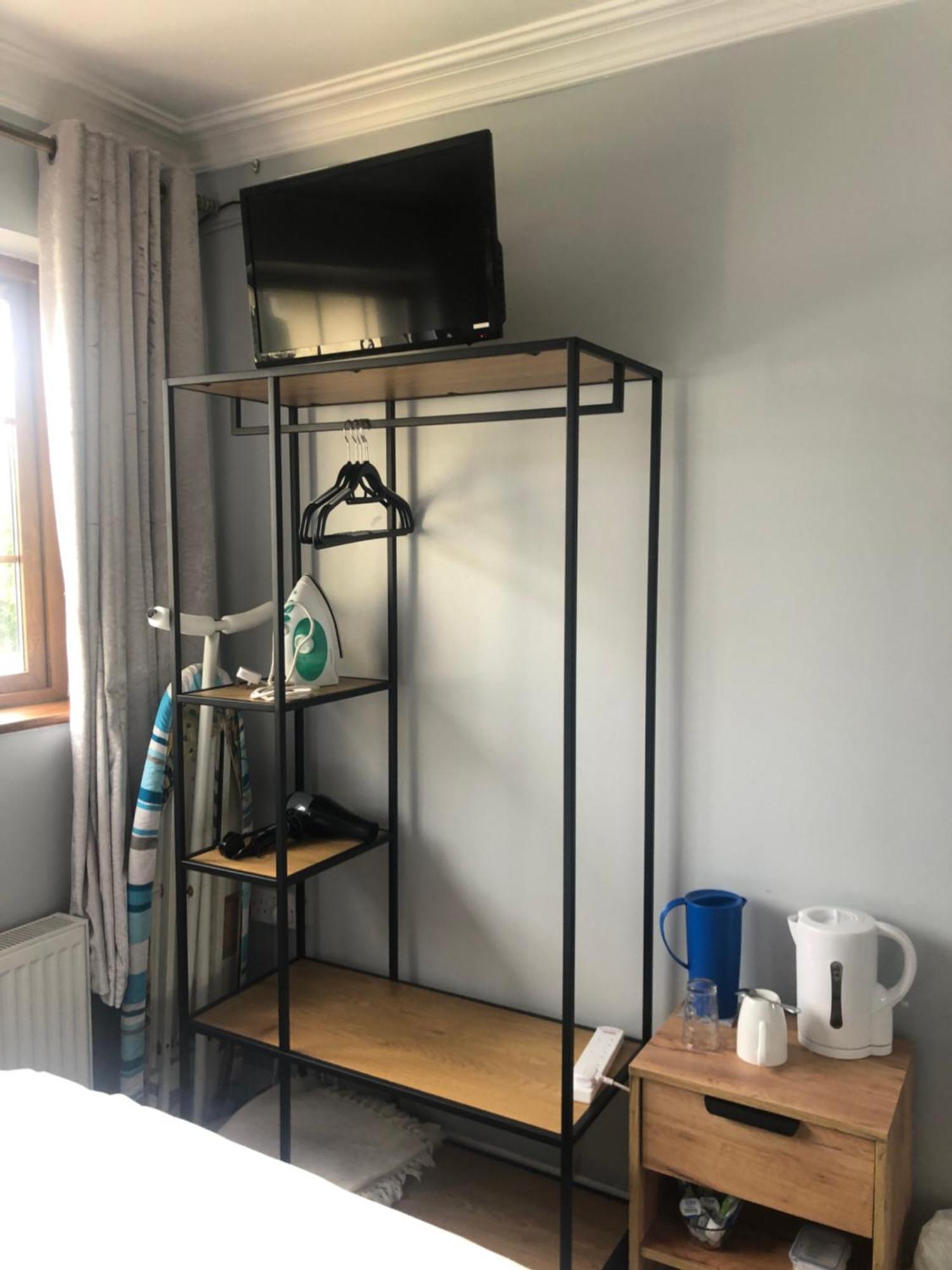 Small Single Room